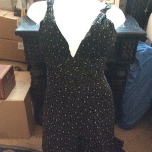 White House l Black Market Dress
